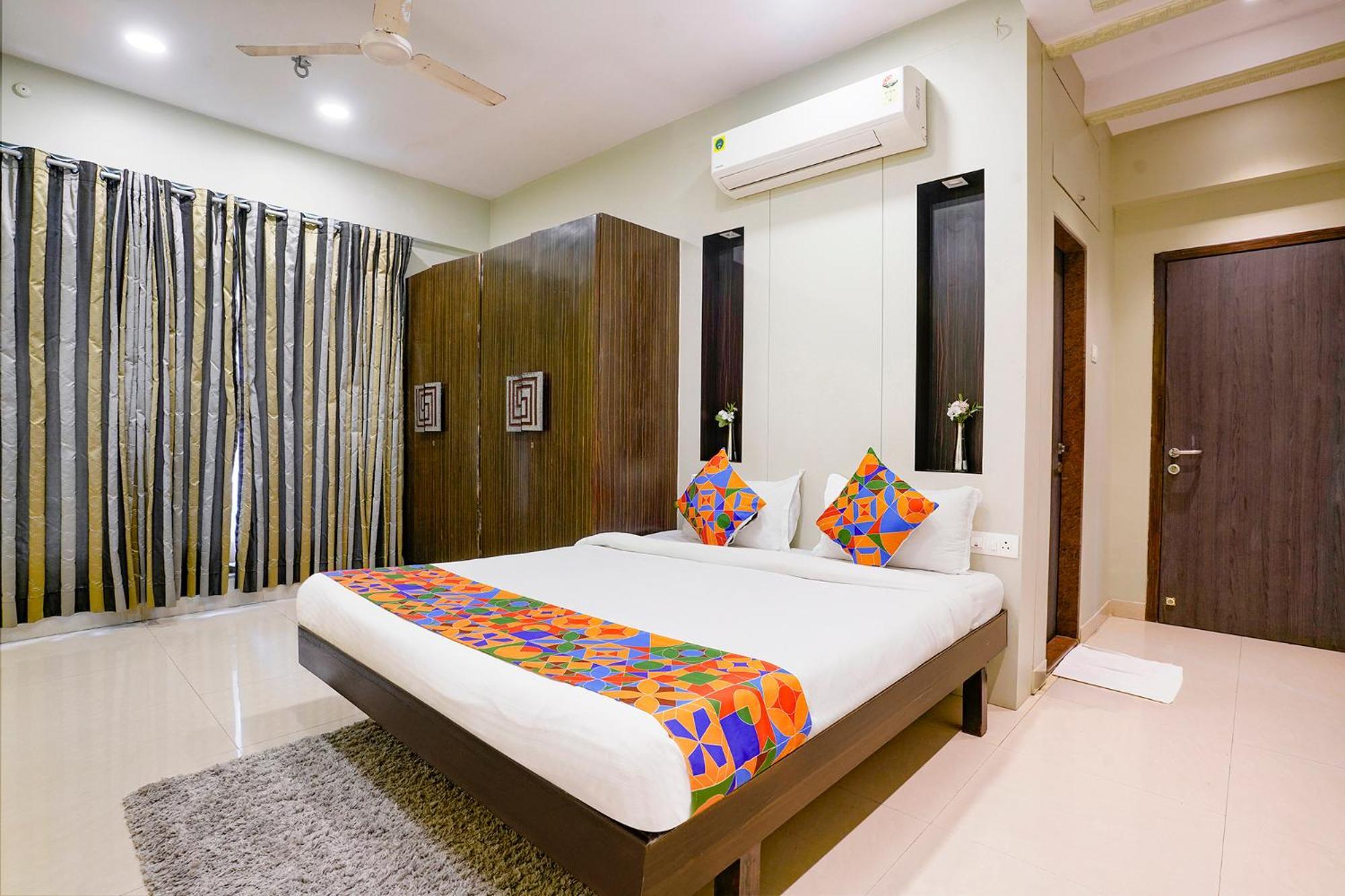 Fabhotel Corporate Bandra Apartament